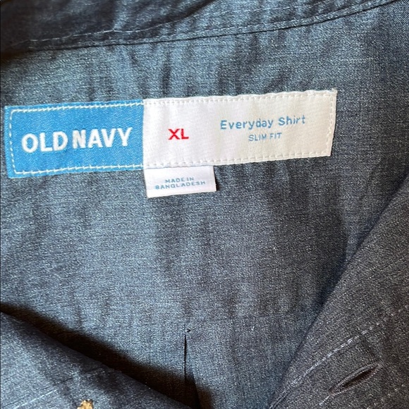 Old Navy Blue Casual Button Down Shirt - Picture 2 of 6